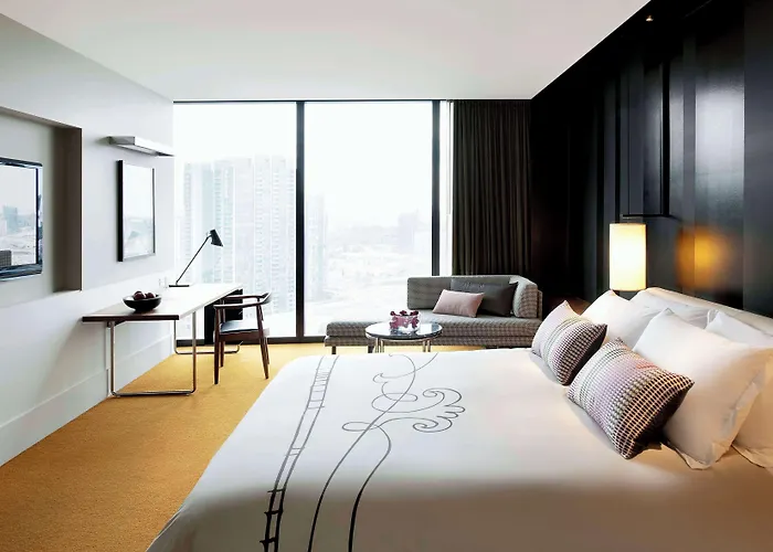 Crown Metropol MelbourneBoutique Hotel